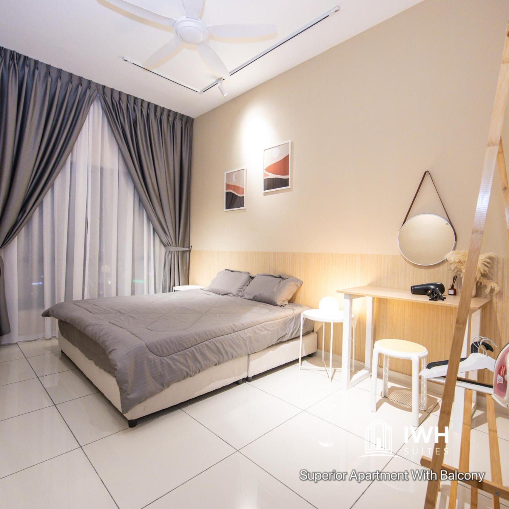 Ipoh Horizon Skypool Town Suites 4-11Pax By Iwh Suites Exterior photo